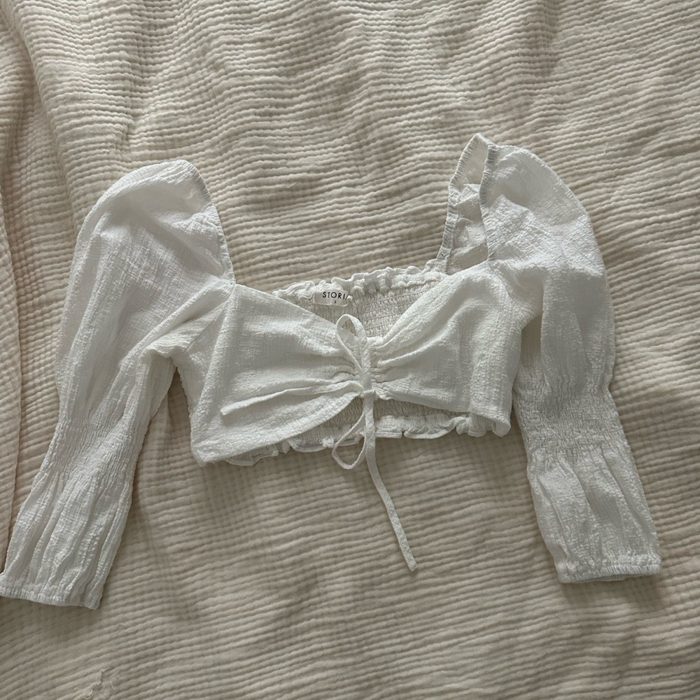 White crop top